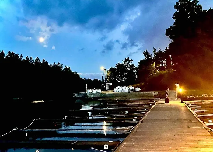 Appartement Radyrteigen In The Oslo Fjord, Bronnoya